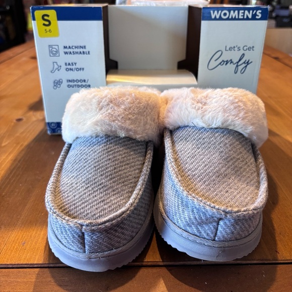 Dearfoams womens memory foam slip on cozy house shoes slippers gray S(5-6) - Picture 5 of 7